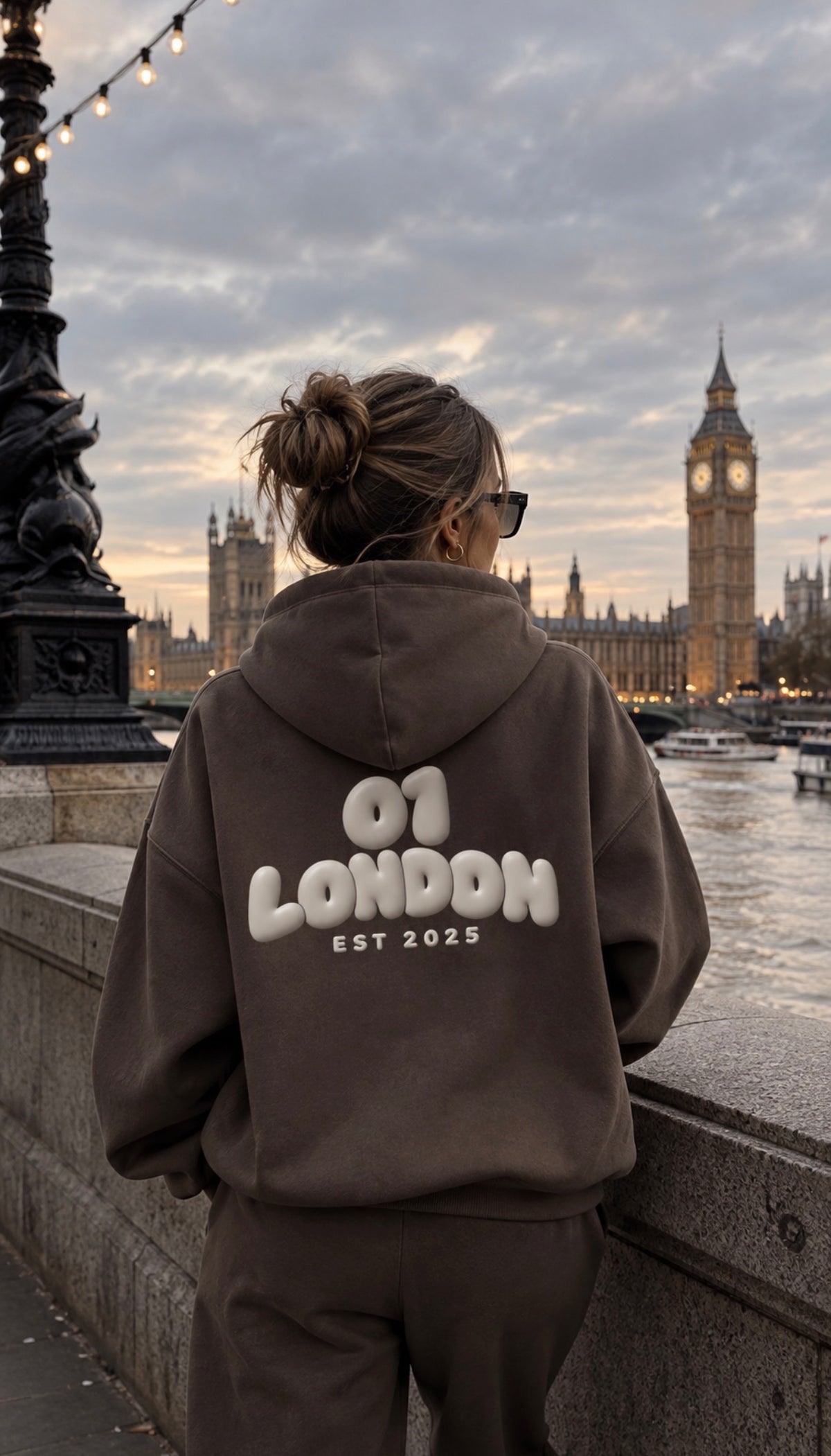 01 Icon Oversized Hoodie