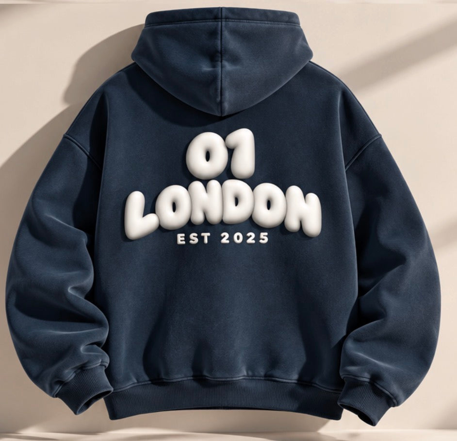 01 Icon Oversized Hoodie